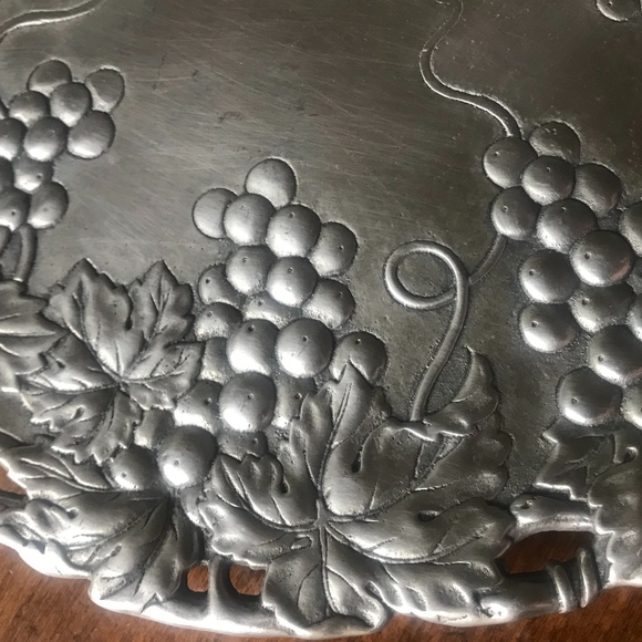 Arthur Court Designs Aluminum Tableware - Picture 3 of 3